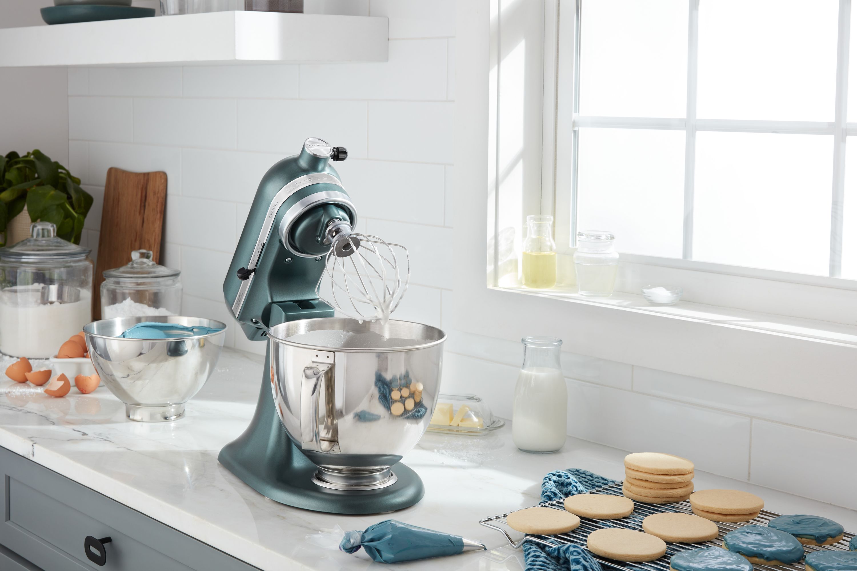 KitchenAid 4,8 L 5KSM175 Artisan Küchenmaschine Icelover mit Eiszubereiter